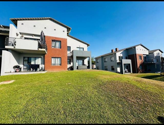 2 BEDROOM APARTMENT FOR SALE IN JACKAL CREEK GOLF ESTATE